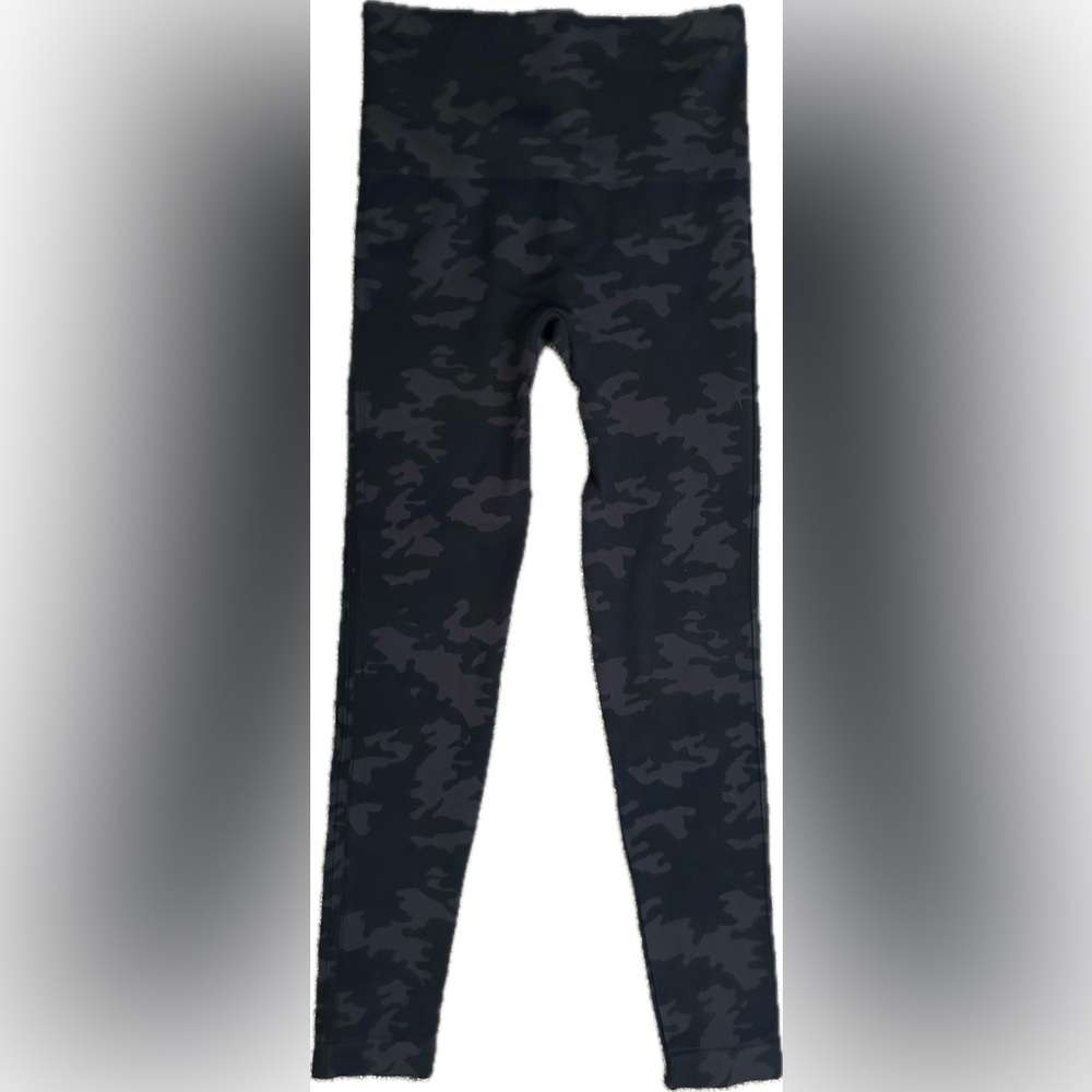 SPANX High-Rise Full Length Dark Black Camo Leggings - Picture 7 of 10